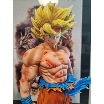 Dragon Ball Z - Son Goku SS Namek - Resina pintada a mano